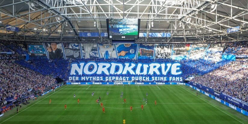 Überragende Choreo, desolate Leistung: Die Bilder des Spiels gegen Paderborn Überragende Choreo, desolate Leistung: Die Bilder des Spiels gegen Paderborn